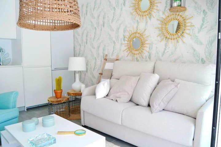 Chic Home With Garage Almunecar San Cristobal ภายนอก รูปภาพ